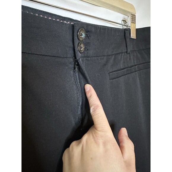 Anthropologie The Essential Slim Black Straight Crop Pants Women's SIZE 16 - Picture 3 of 9